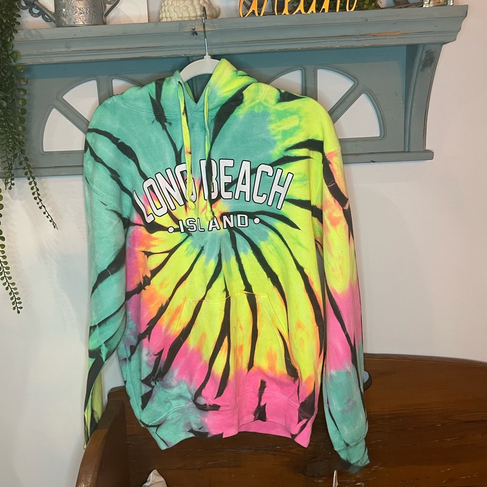 Dreamsicle small sweatshirt hoodie. Spider sea foam Multi.Tie dyed NWT